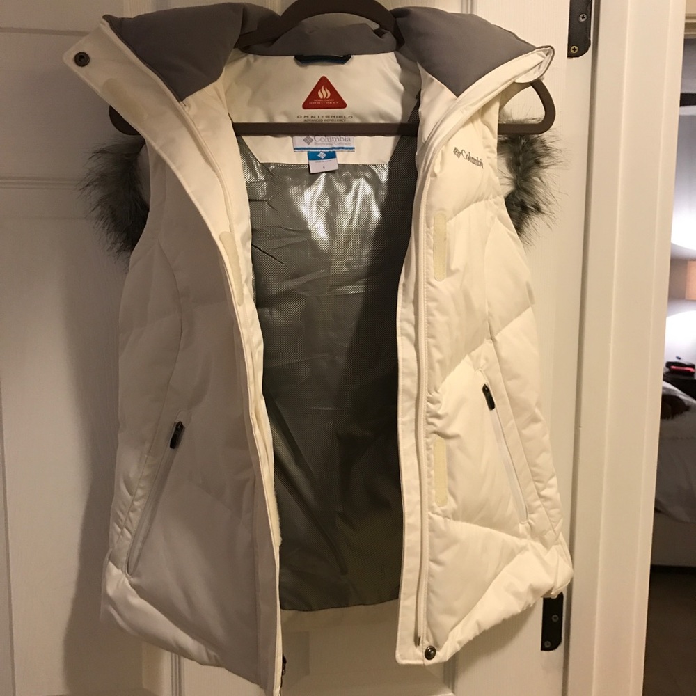 Columbia Women’s Puffer Winter Vest